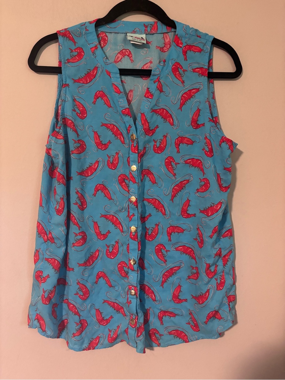 HALEY & THE HOUND - Blue Sleeveless Button-Up Shell with Red Shrimp Print - sz L